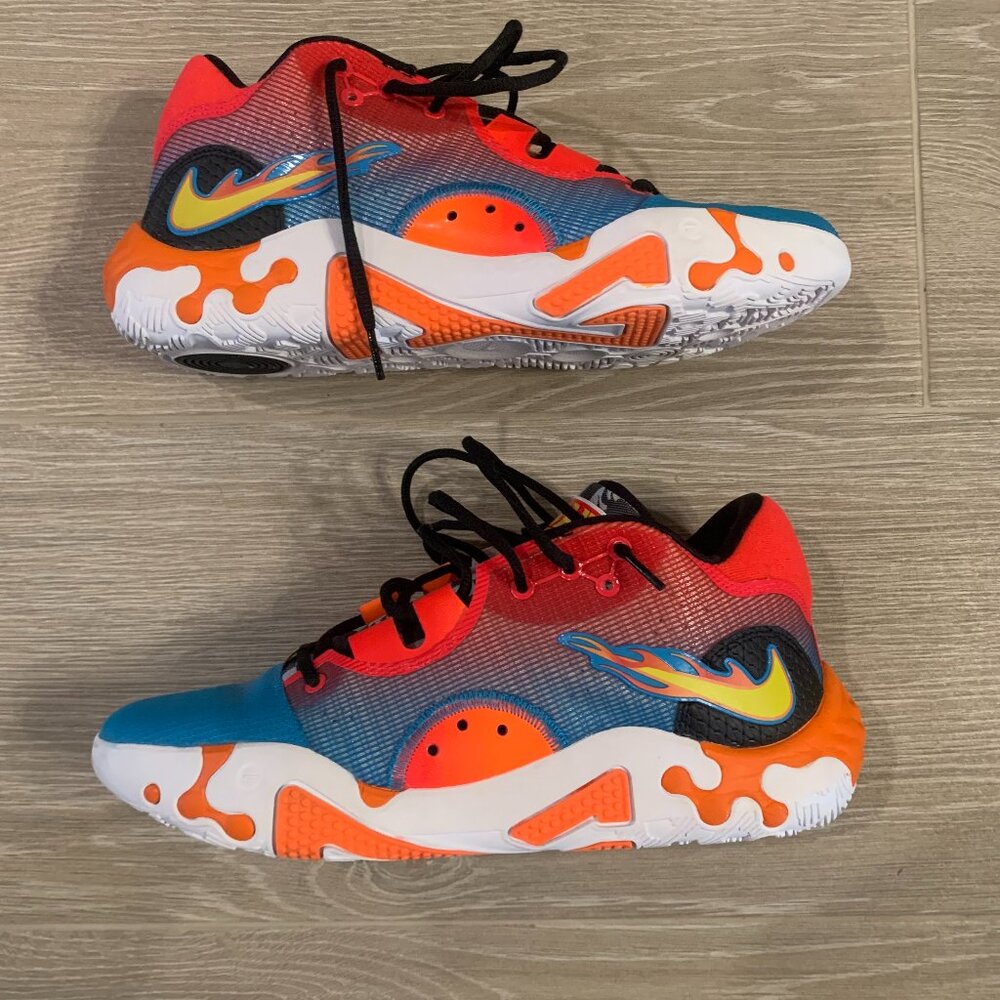 PG 6 'Hot Wheels'